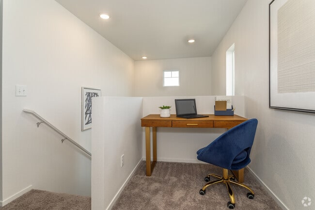 3BR, 2.5BA - 1,547SF
