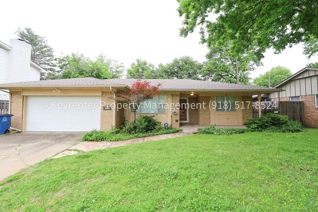 Building Photo - 3 Bed | 2 Full Bath | 31st & Memorial