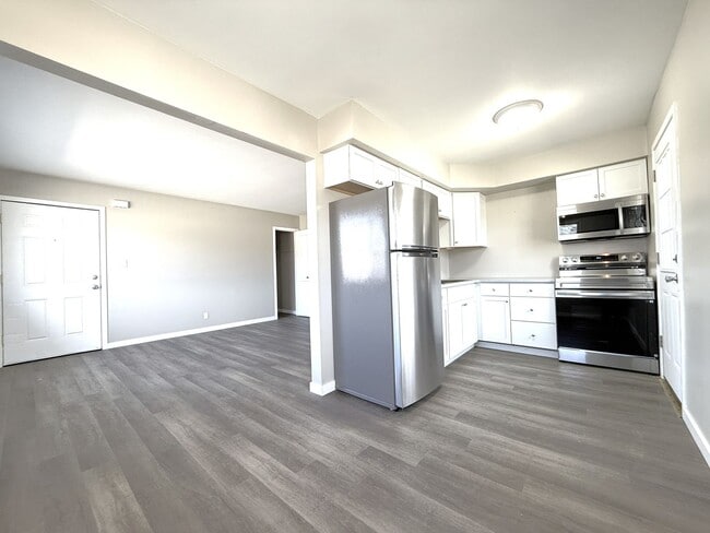 Photo - 11049 W Hampton Ave Unit #4