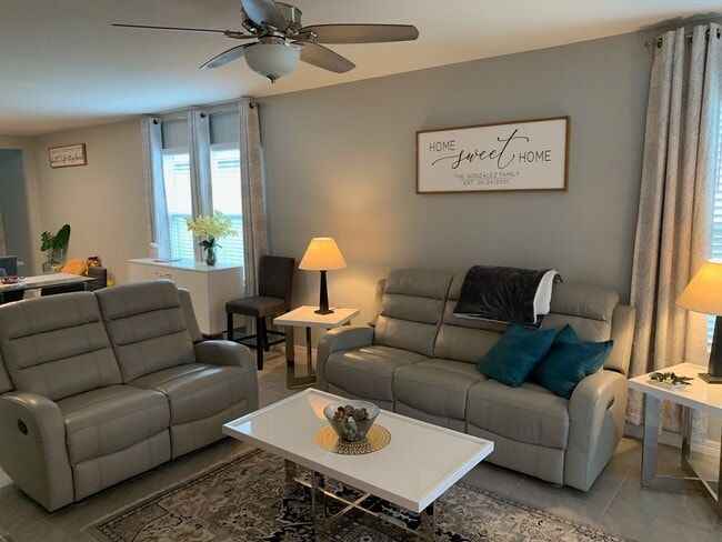 Photo - ALMOST NEW 3/2 HOME close to everything!! BEAUTIFUL WITH LOTS OF UPGRADES!