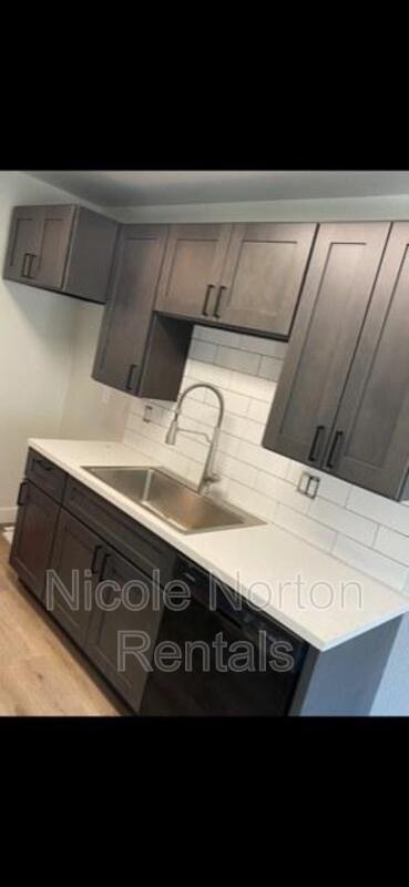 Photo - 3111 Smith Ln