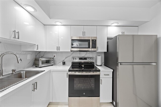 Photo - 8810 SW 132nd Pl Unit 101DN