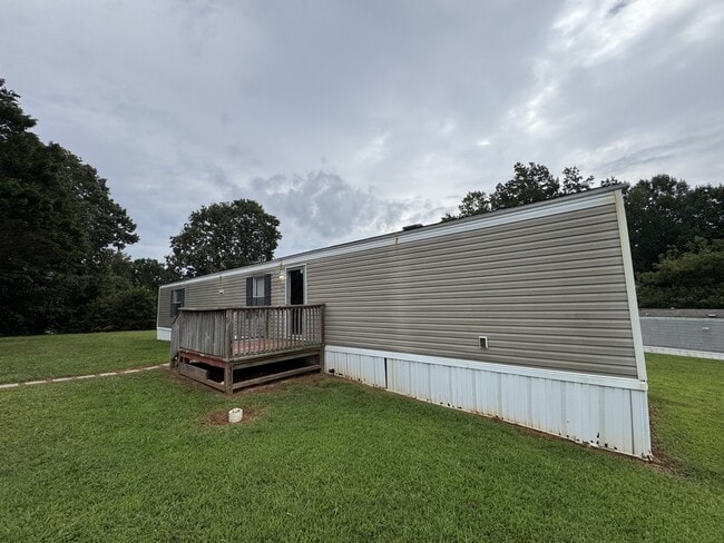 Building Photo - 330 Gaither Rd Rental