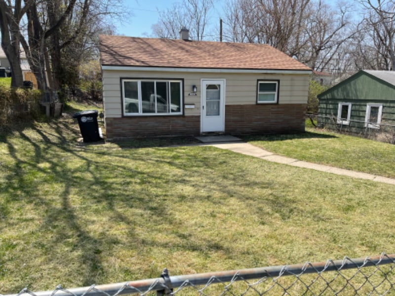 Photo - 3905 Burdette St