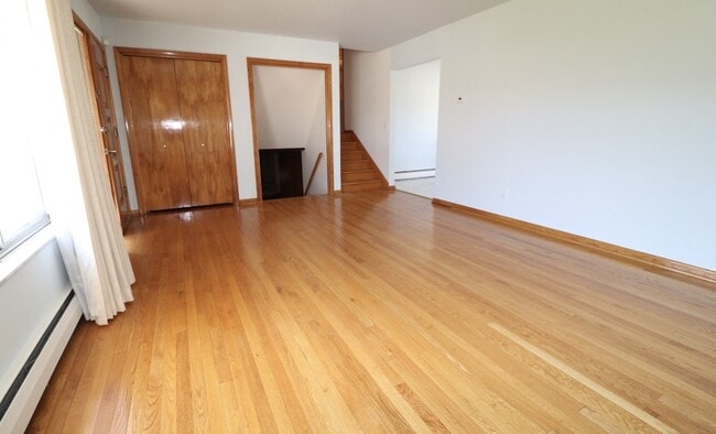Photo - 3 Bed/2 Bath House in the Suncrest Area -Available NOW