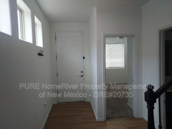 Photo - 2367 Quinn St NE