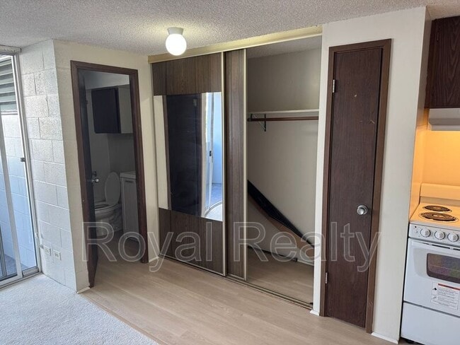 Photo - 824 Kinau St Unit #303