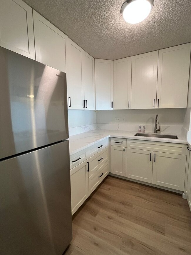 Photo - Coty Tower 2/2/1 Unit 602
