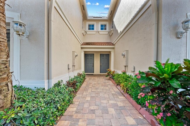 Photo - 4205 Bamboo Palm Ct