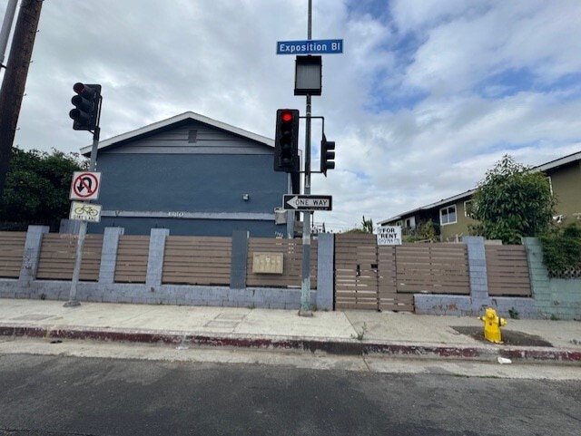 Photo - 1380 Exposition Blvd Unit #1