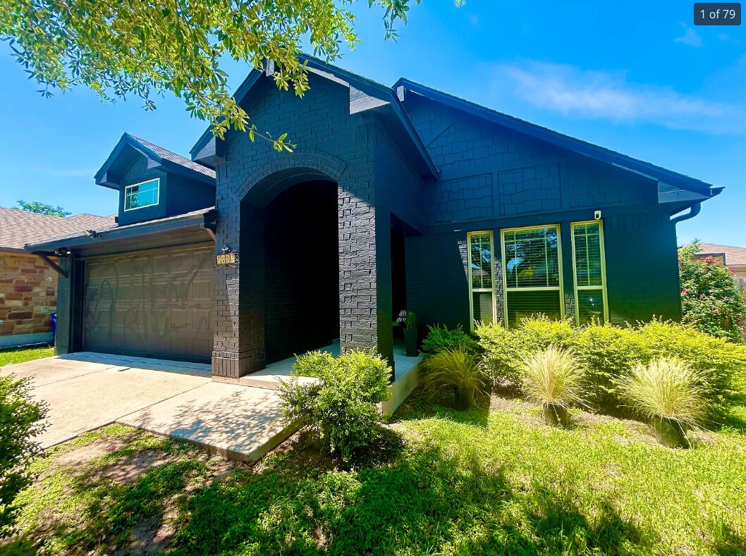 Photo - 2604 Highland Haven Dr