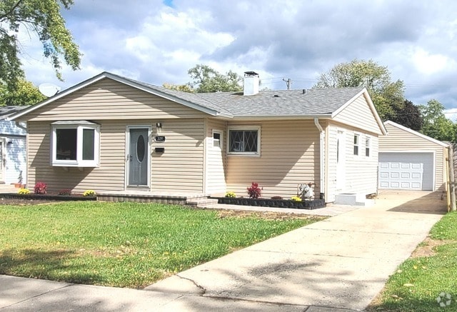 Building Photo - 329 Fletcher Dr Rental