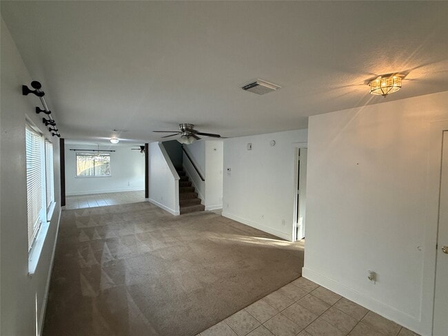 Photo - 809 Dragonfly Dr