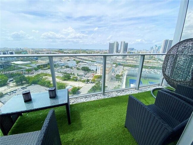 Photo - 851 NE 1st Ave Unit 851 NE 1st Ave # 1602