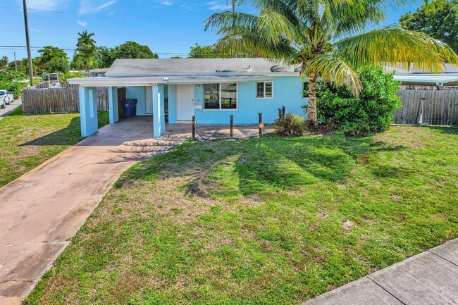 Building Photo - 3241 SW 19th St Rental