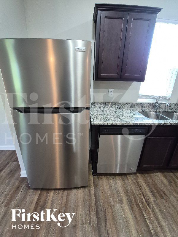 Photo - 123 Siena Dr