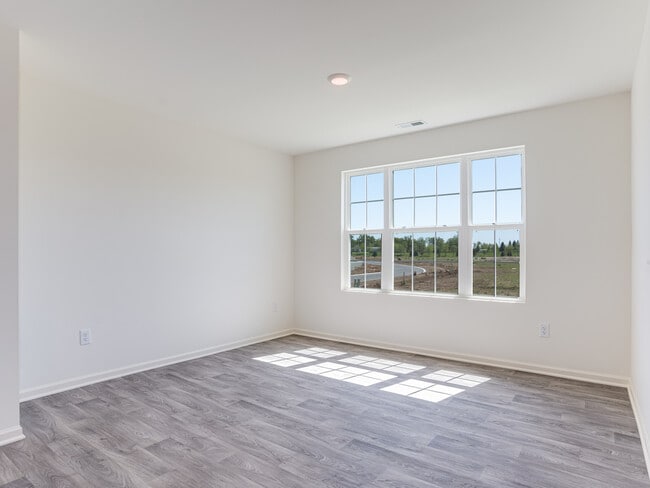 Photo - 2131 Sassafras Wy