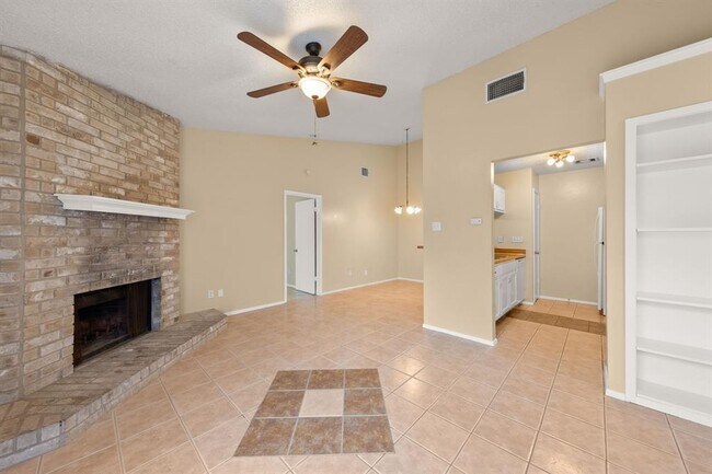 Photo - 313 Greenlawn Blvd