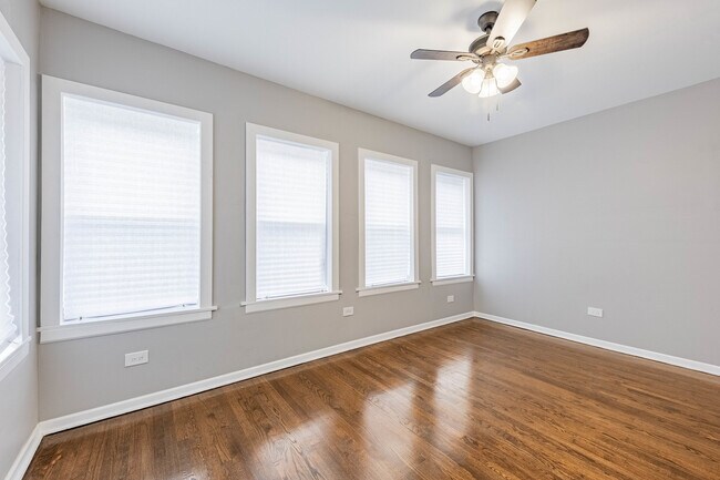 Photo - 1721 N Meade Ave