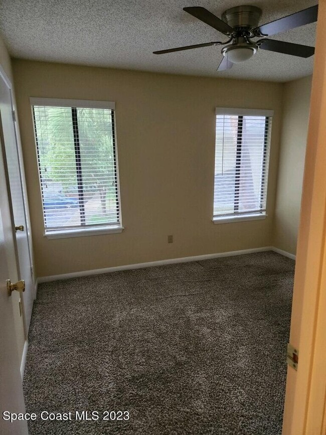 Photo - 3505 Sable Palm Ln Unit G