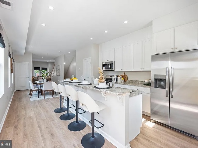 Photo - 19 N Smallwood St