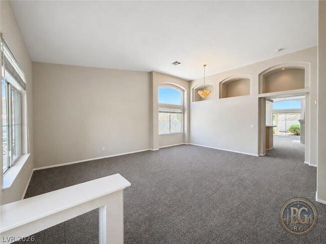 Photo - 2012 Cedarcrest Ct