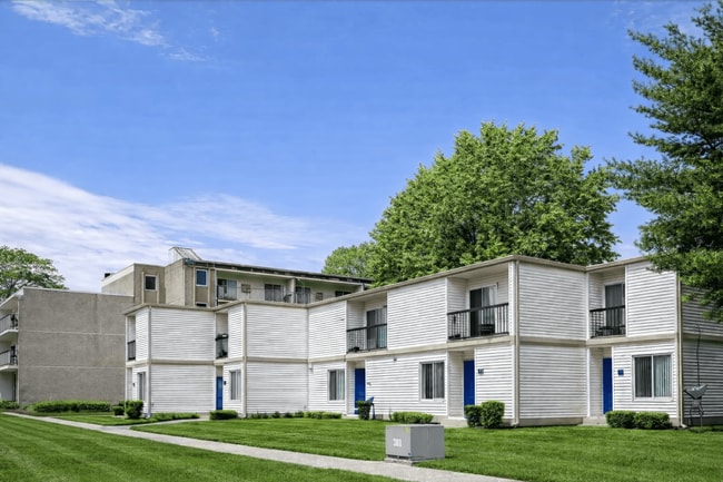 Residences at Lawnview