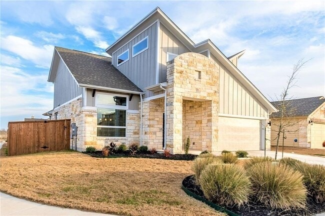 Photo - 5501 Bonneville Bend