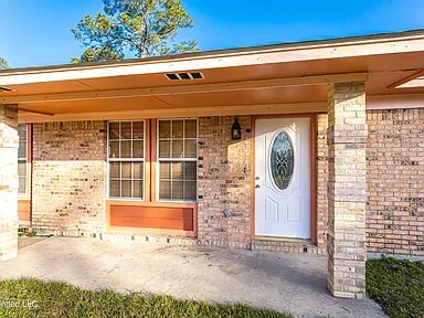 Photo - 5117 Potomac Dr House