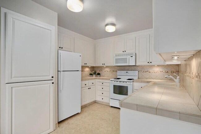 Photo - "Charming 3-Bed, 2-Bath Oasis in Capitola's Prime Park Ave Location"