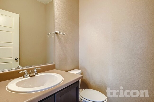 Photo - 8140 W 22nd St