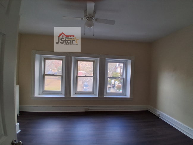 Photo - 1234 Perkiomen Ave Unidad 3 - A