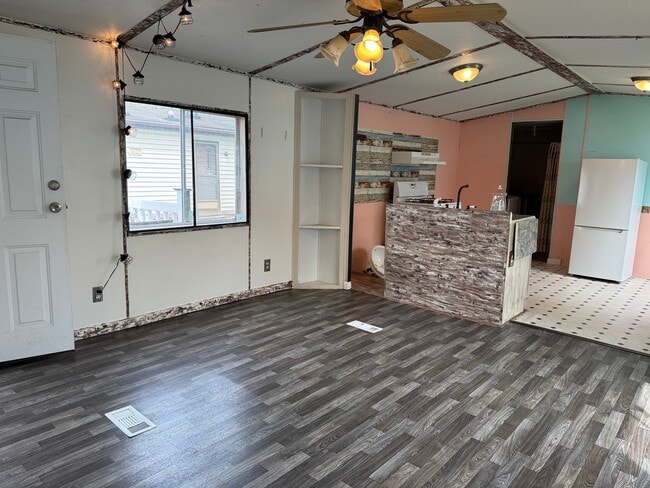 Photo - 48592 Leafdale Ct