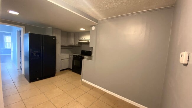 Photo - COMING SOON.  2 Bedroom Home for Rent in popular Peoria Heights location!