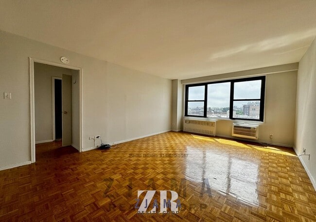 Building Photo - 160 Parkside Ave Unit 10G Rental