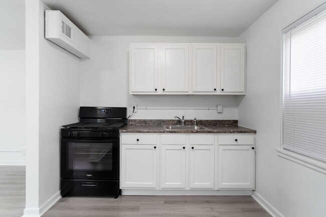 Photo - Coming March 1st: 1BR Townhouse in Midland, PA!!