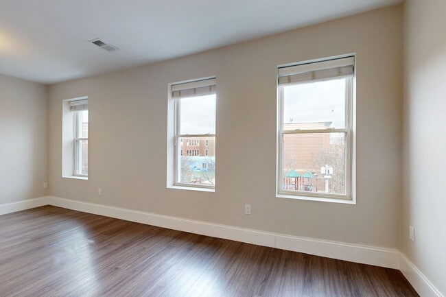 Photo - 145 Cottage St