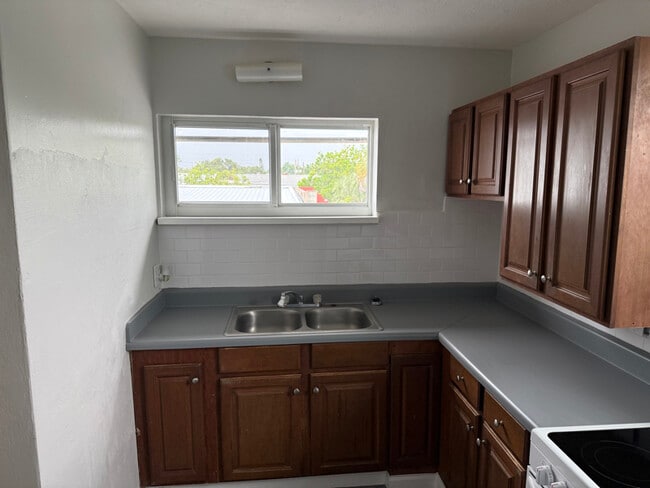 Photo - 2440 25th St N Unidad Apt. A