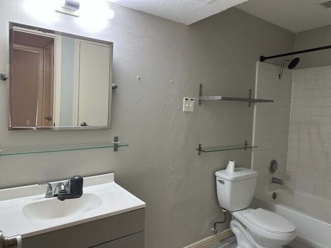 Photo - 2120 El Paseo St Unit 620