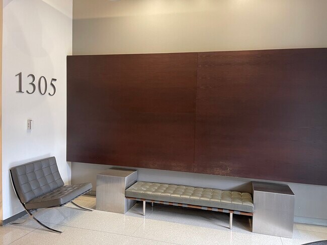 Photo - 1305 S Michigan Ave Unidad 1702