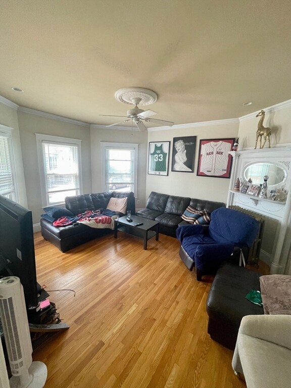 Photo - 862 E 5th St Unit 1