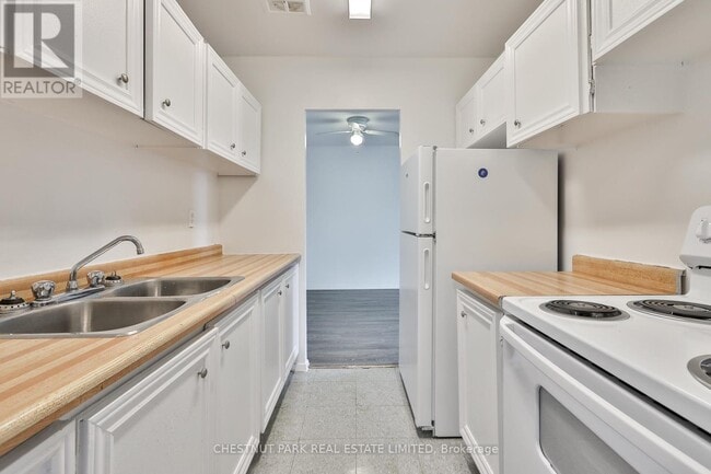 Photo - 900 Glen St Unit 409
