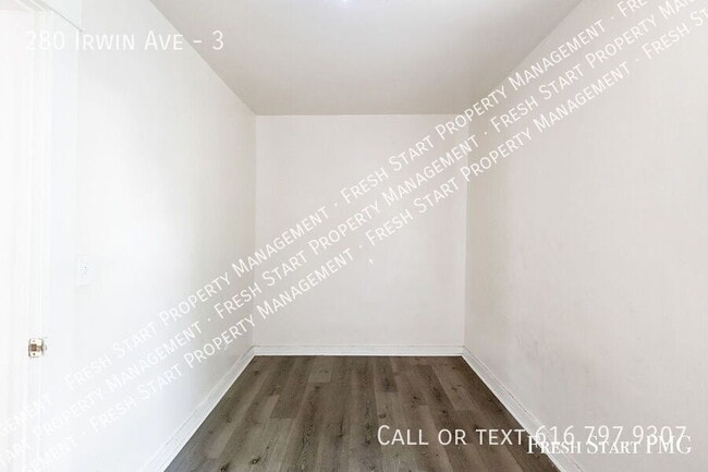 Photo - 280 Irwin Ave Unit 3
