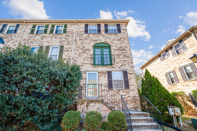 Photo - 513 Pickwick Village Way Townhome