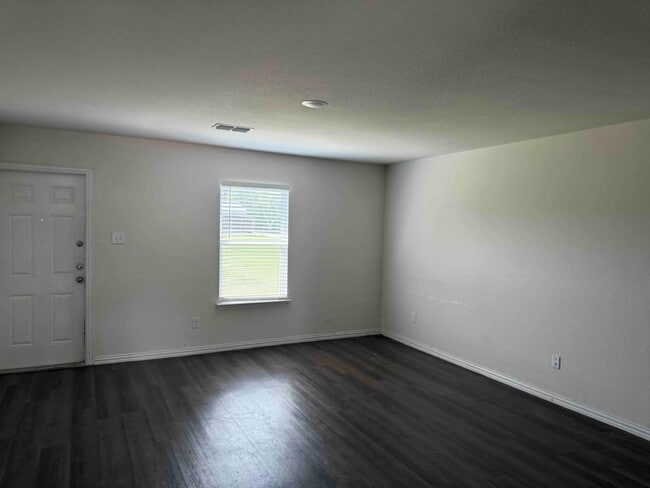 Photo - Denison Single Family