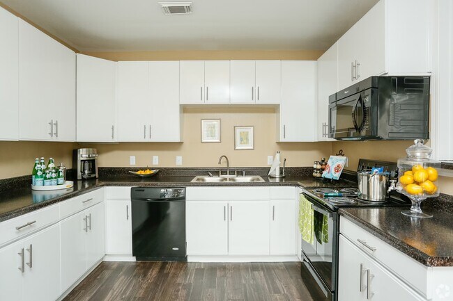 Modern Living with Breezy Comfort! - Modern Living with Breezy Comfort! Unit MO54
