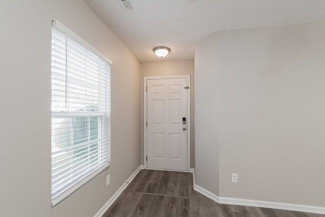 Photo - 8143 Cohosh Ct