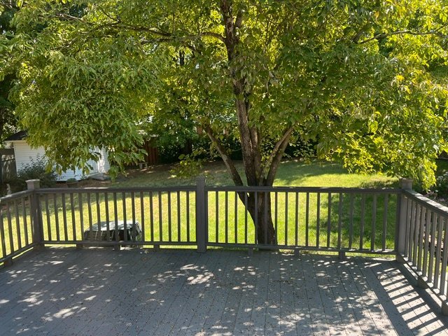 111 Ridgewood Dr