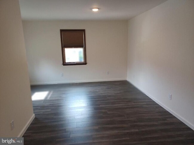 Photo - 1525 Yardley Newtown Rd