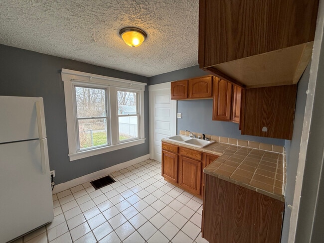 Photo - 1102 S 7th St